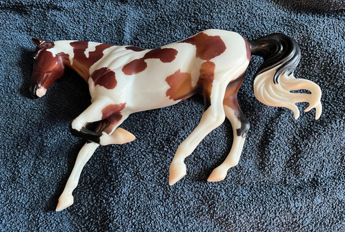 Breyer pinto sport horse 2013