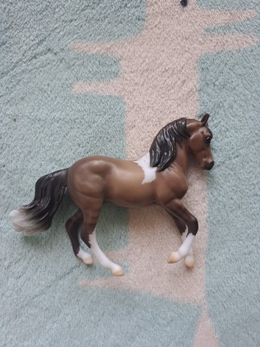 Breyer stablemate model - stablemate,